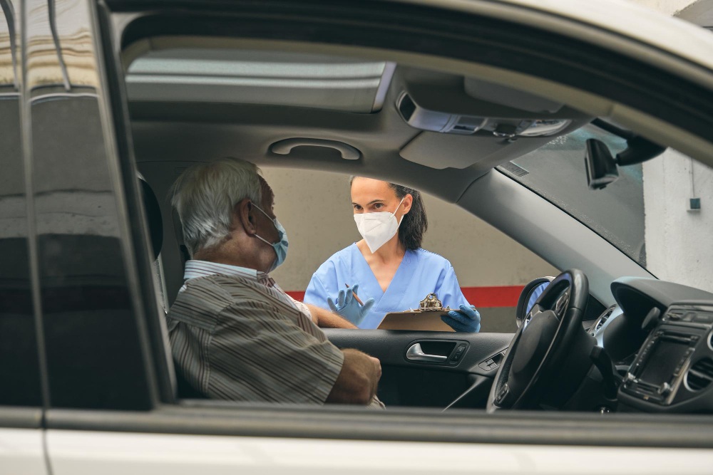 When Can You Drive After LASIK Surgery During the Day?