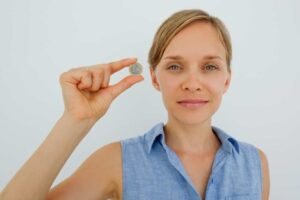 Why Are My Contacts Blurry? 7 Common Reasons Explained